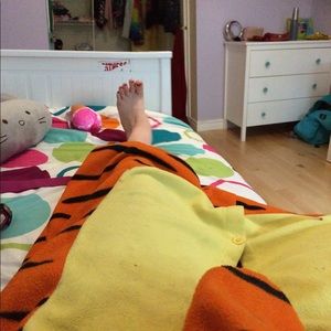 Meet your Posher, Ella